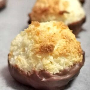 Finished coconut and chocolate macaroons